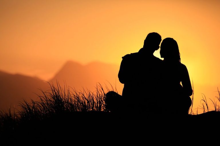 Las Diferencias Entre Amar Y Desear A Alguien Familias