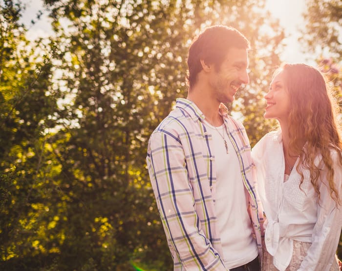 5 ideas para que tu esposo esté; perdidamente enamorado de ti | Familias 5 ideas para que tu esposo esté; perdidamente enamorado de ti | Familias