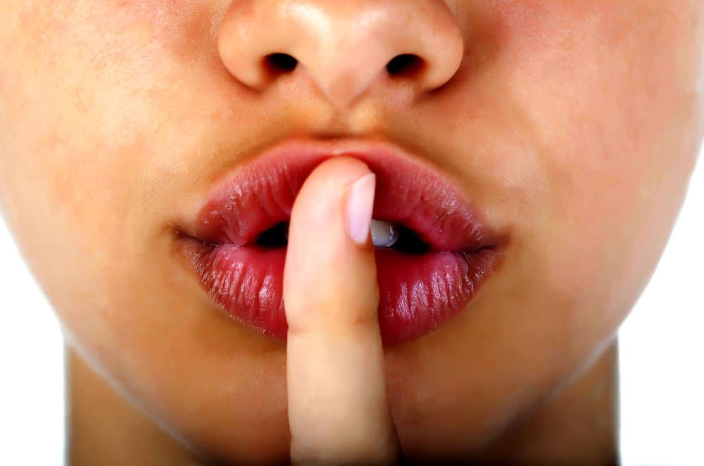12 Preguntas Que Una Mujer Nunca Debe Hacerle A Un Hombre Mucho Menos A Tu Esposo Familias