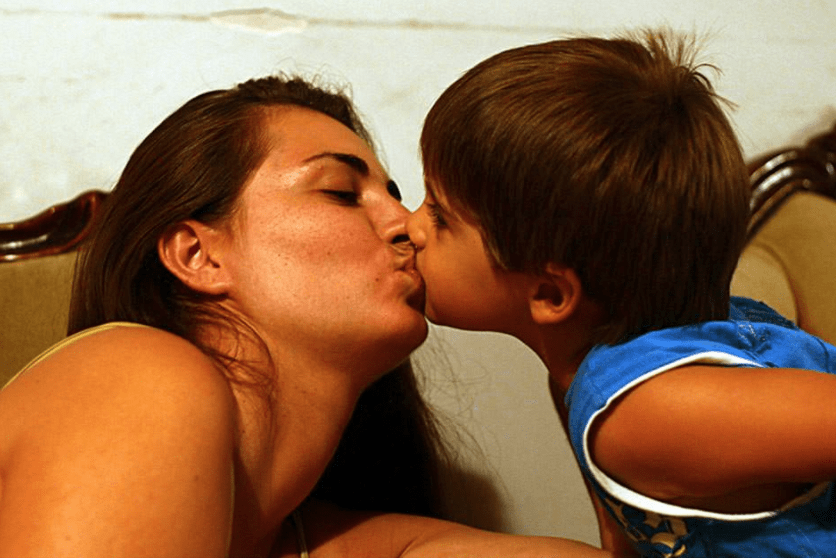 Gloryhole lesbo petite taboo
